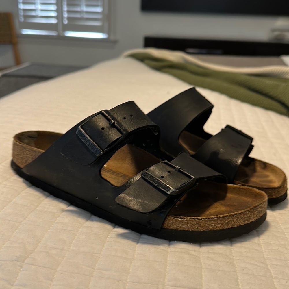 BIRKENSTOCK SHOE
